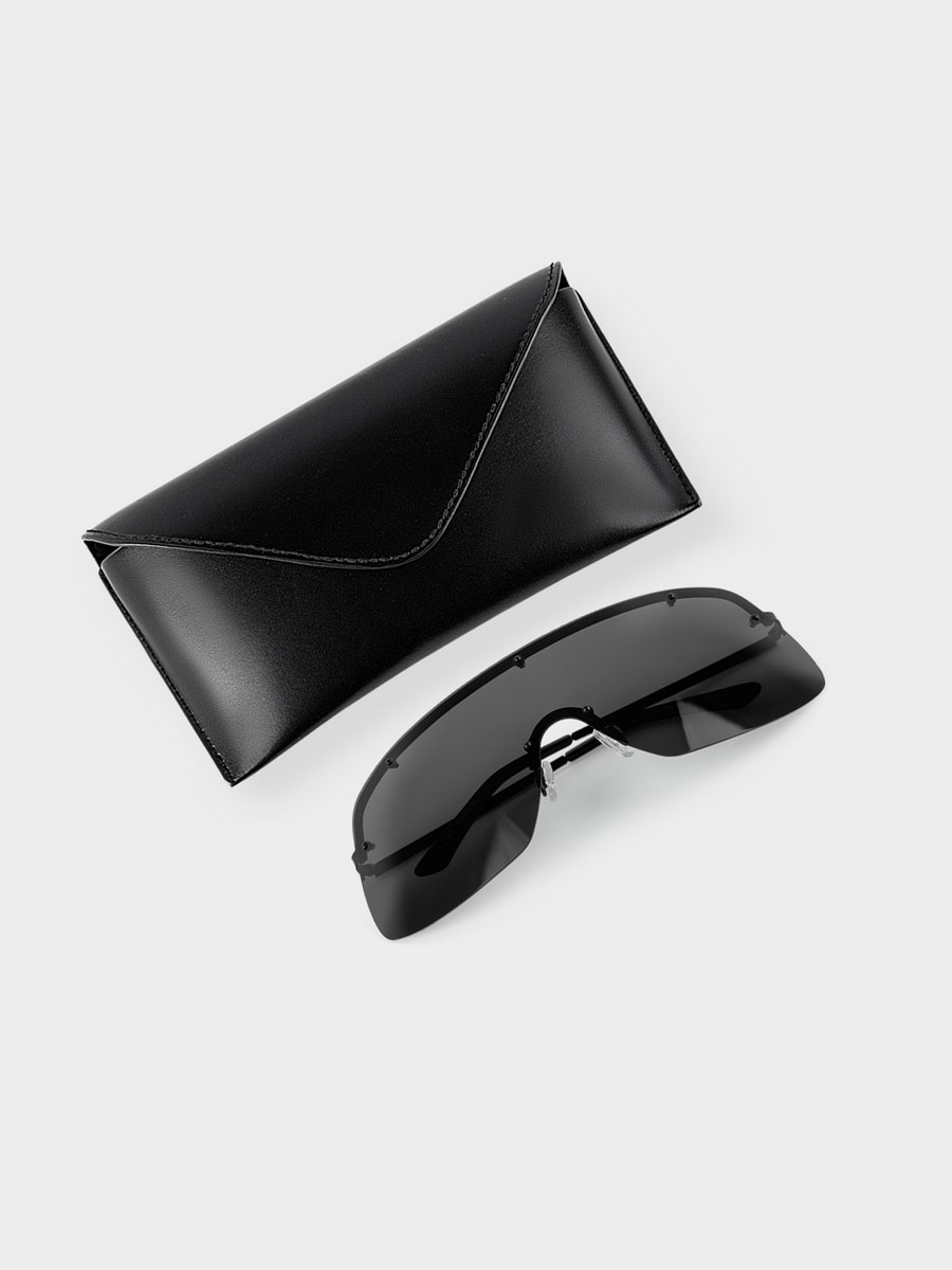 Солнцезащитные очки 