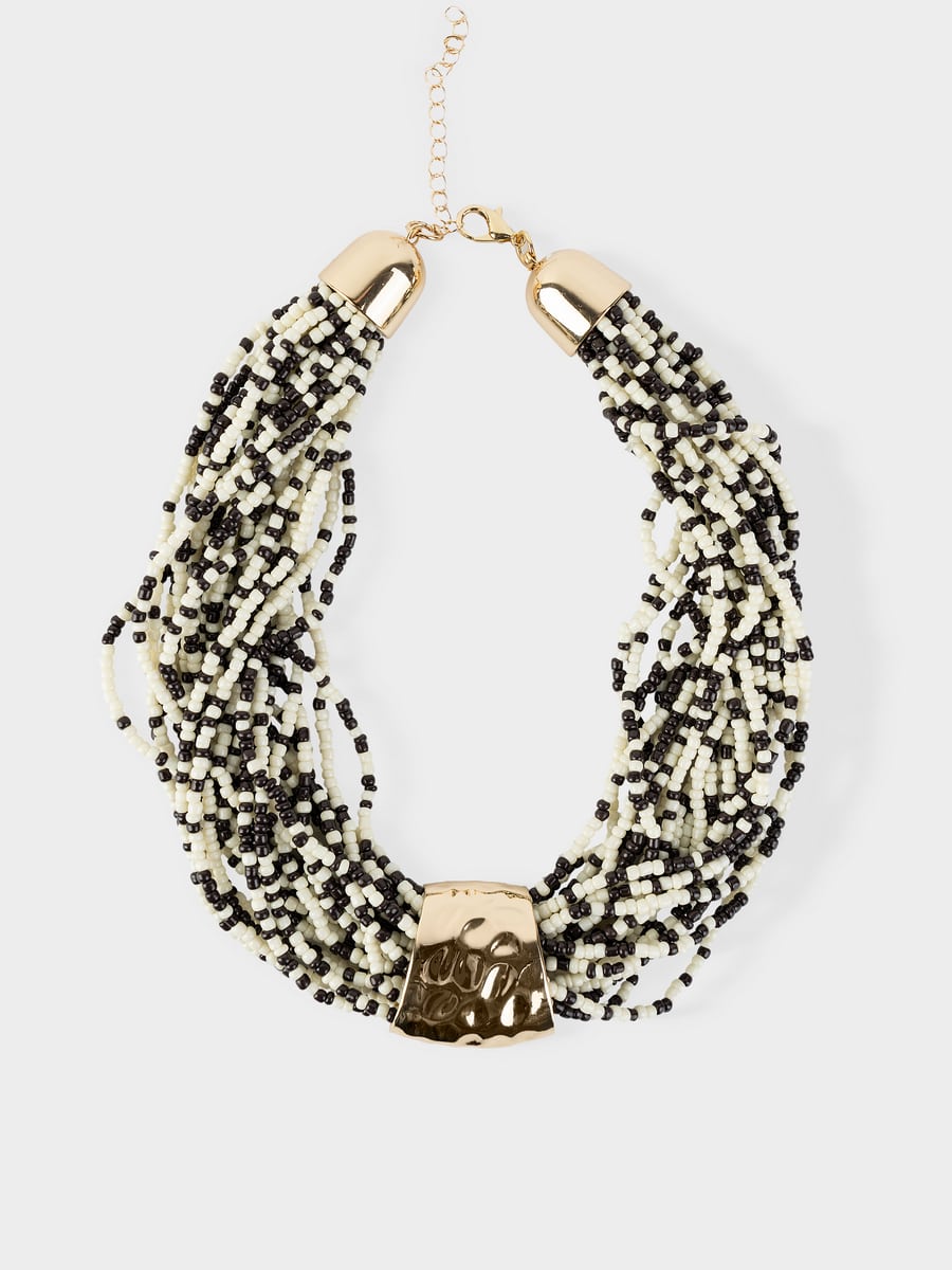 Ожерелье-чокер из бисера