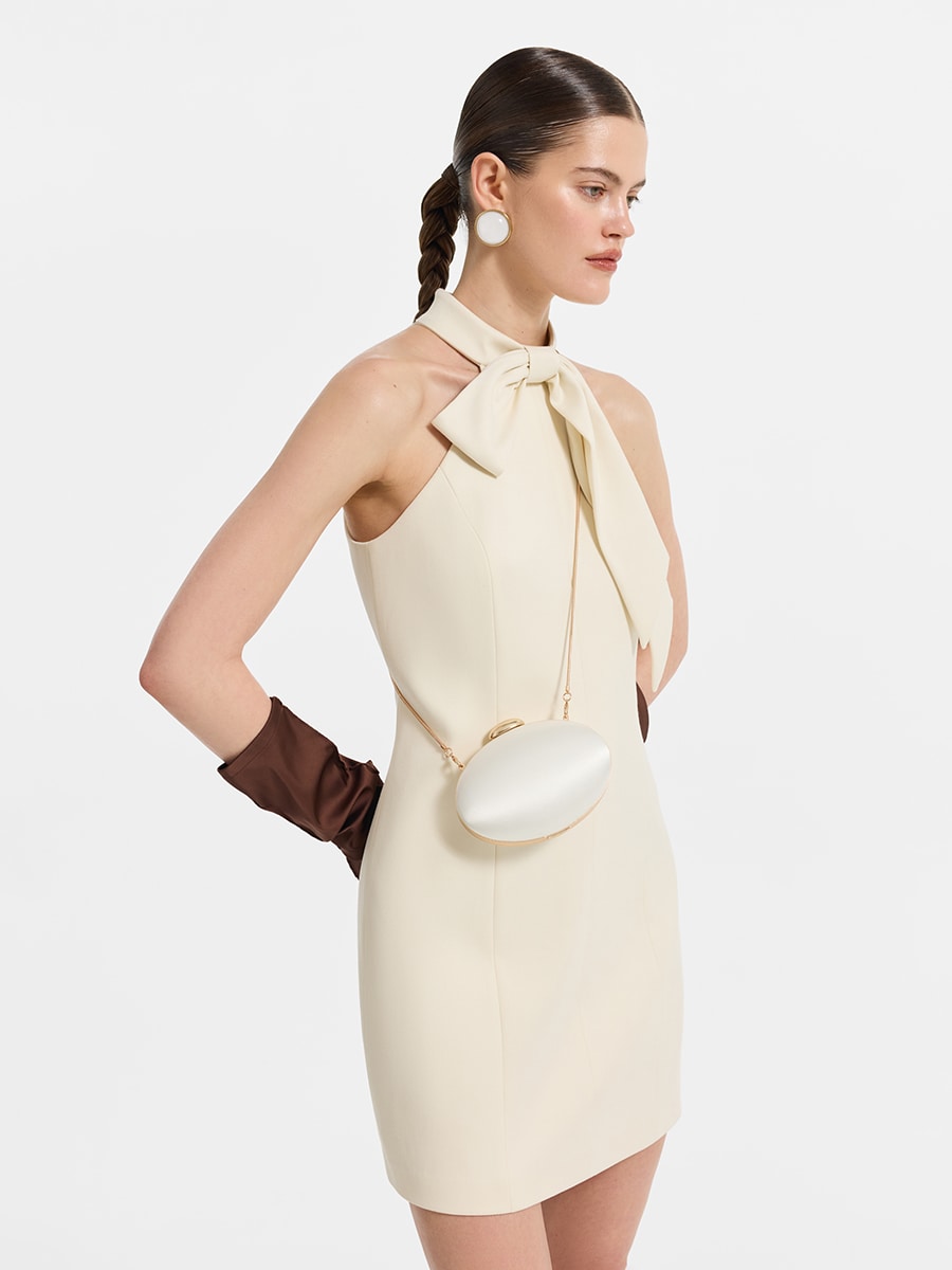 Клатч из сатина с цепочкой